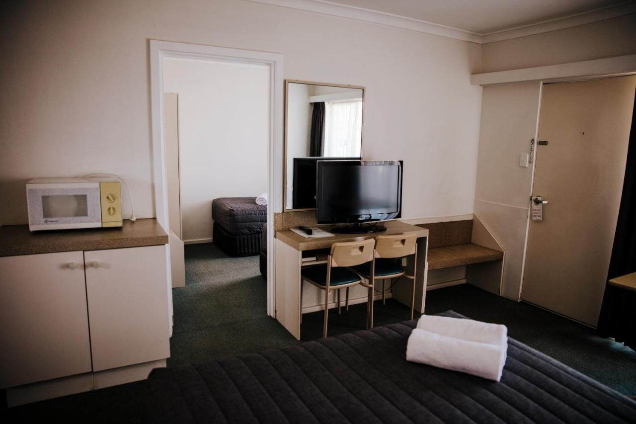 Kalgoorlie Overland Motel Exterior photo